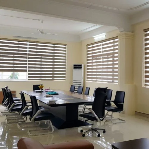 Rèm cầu vồng văn phòng
