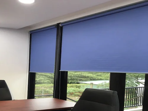 Rèm vải polyester văn phòng